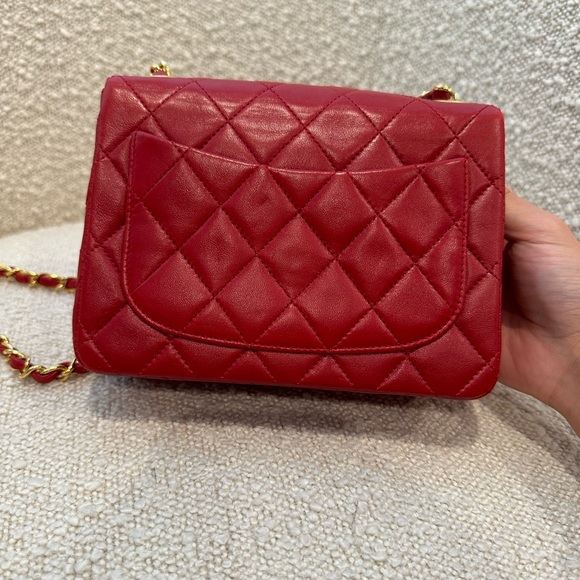 Vintage Chanel Square Mini Quilted Lambskin with 24k Hardware - Picture 9 of 14